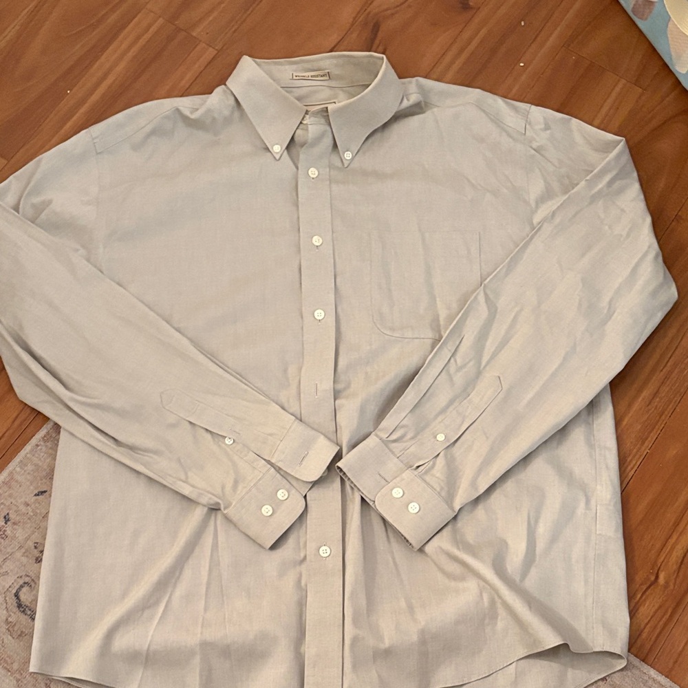 Eddie Bauer Light Tan Casual Button Down Shirt